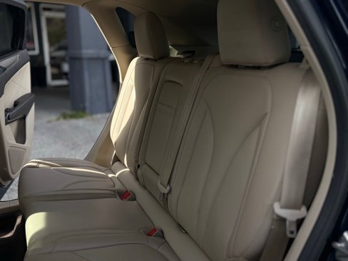 Used 2017 Lincoln MKC Premiere image 28