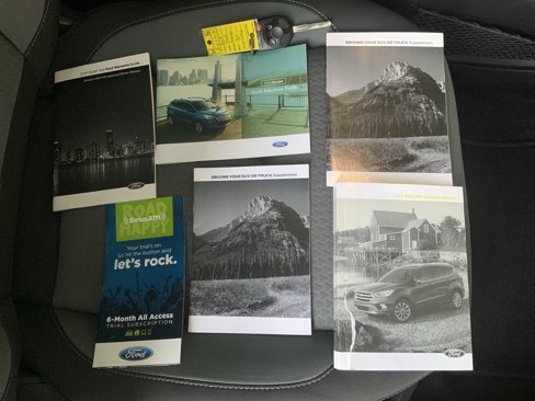 Used 2018 Ford Escape SE image 16