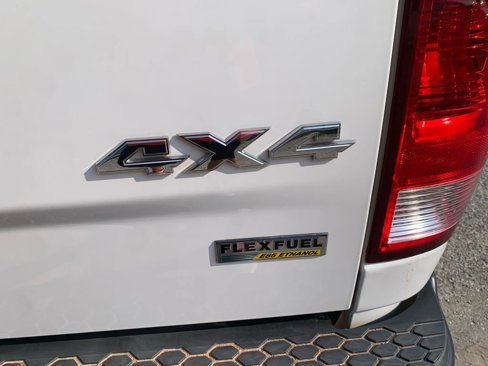 Used 2016 RAM 1500 Tradesman w/ Popular Equipment Group image 9