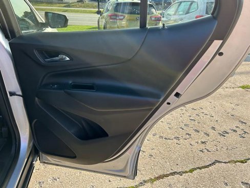 Used 2022 Chevrolet Equinox LT image 20