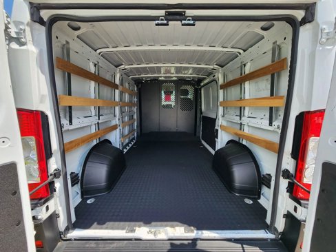 Used 2023 RAM ProMaster 2500 image 25