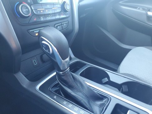 Used 2018 Ford Escape SE w/ SE Sync 3 Package image 32