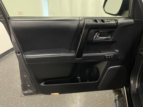 Used 2020 Toyota 4Runner Nightshade image 9