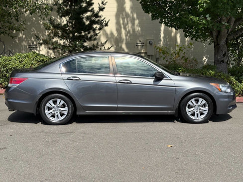 Used 2011 Honda Accord SE image 3
