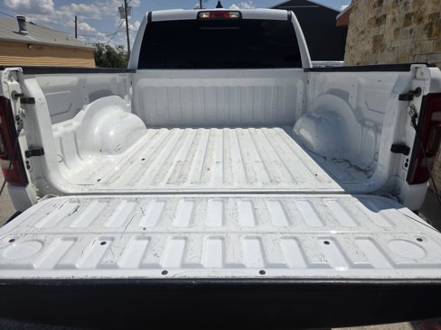 Used 2019 RAM 1500 Big Horn image 19