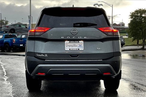 Used 2023 Nissan Rogue SL w/ SL Premium Package image 4