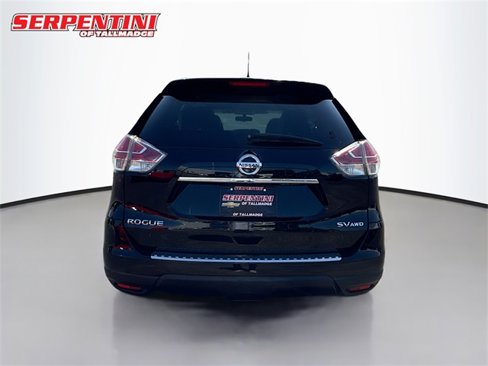 Used 2015 Nissan Rogue SV image 8