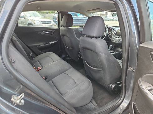 Used 2018 Chevrolet Malibu LT image 14