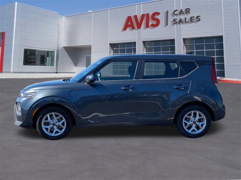 Used 2022 Kia Soul LX w/ Technology Package image 2