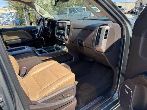 Used 2018 GMC Sierra 2500 Denali w/ Duramax Plus Package image 12