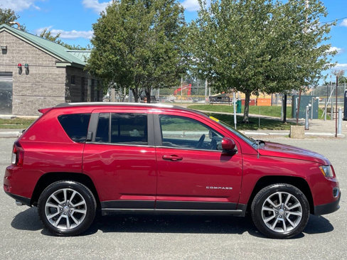 Used 2014 Jeep Compass Limited w/ Mopar Trailer Tow Group image 8