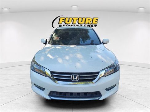 Used 2014 Honda Accord Sport image 2
