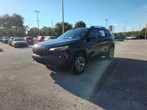 Certified 2020 Jeep Cherokee Trailhawk w/ Comfort/Convenience Group image 2