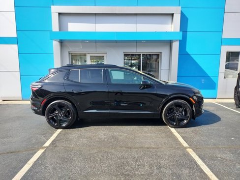 Used 2024 Chevrolet Equinox EV RS image 7