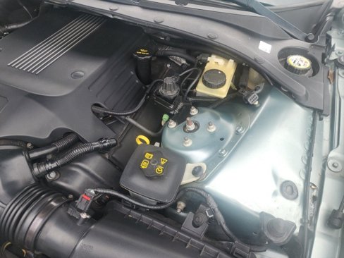 Used 2004 Ford Thunderbird Pacific Coast image 25