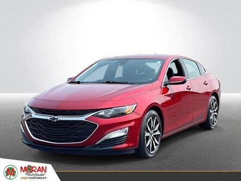 Used 2023 Chevrolet Malibu RS image 1