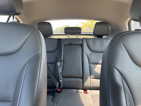 Used 2021 Hyundai Ioniq Limited image 25