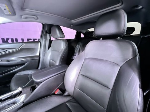 Used 2019 Chevrolet Malibu LT w/ Leather Package image 11