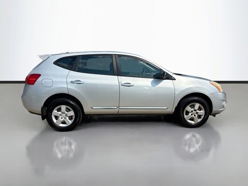 Used 2012 Nissan Rogue S image 4