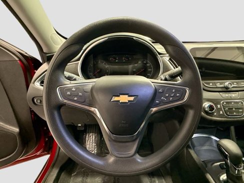Certified 2021 Chevrolet Malibu LT image 9