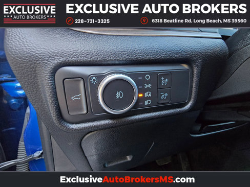 Used 2022 Ford Explorer Limited image 12