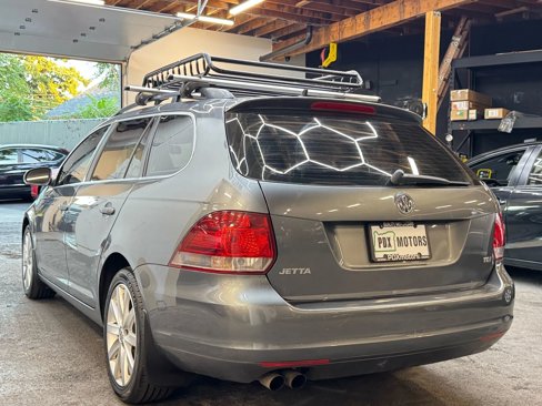 Used 2014 Volkswagen Jetta TDI image 4