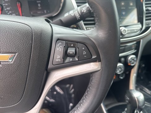 Used 2018 Chevrolet Trax Premier image 16
