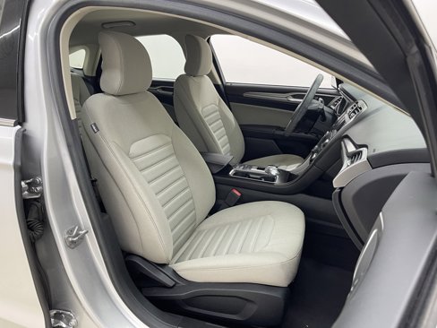 Used 2018 Ford Fusion S image 10