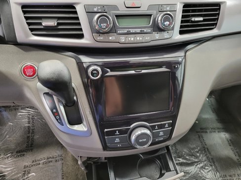 Used 2014 Honda Odyssey EX-L image 17