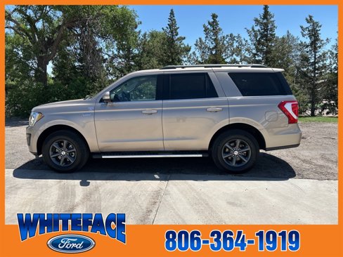 Used 2020 Ford Expedition XLT w/ Equipment Group 202A image 3
