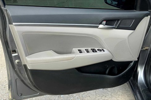 Used 2019 Hyundai Elantra Value Edition image 19