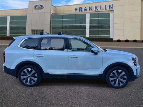 Used 2020 Kia Telluride S w/ S 8 Passenger Seating Package image 8