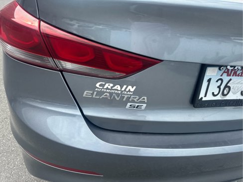 Used 2017 Hyundai Elantra SE image 7