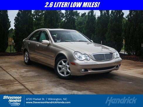 Used 2004 Mercedes-Benz C 240 4MATIC Sedan image 1