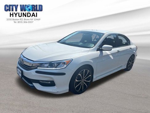 Used 2017 Honda Accord Sport image 1