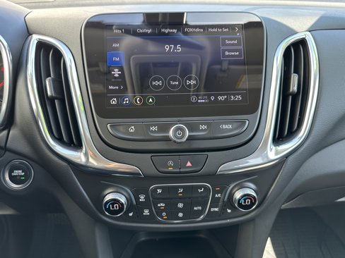 Used 2022 Chevrolet Equinox LT image 20