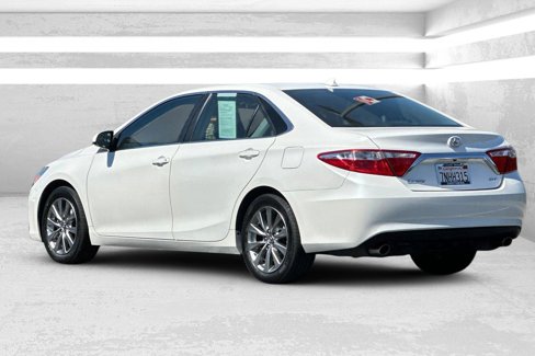 Used 2015 Toyota Camry image 6