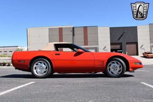 Used 1994 Chevrolet Corvette Convertible image 7