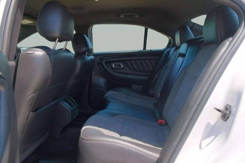 Used 2017 Ford Taurus SHO image 21