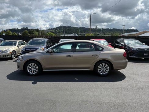 Used 2015 Volkswagen Passat 1.8T S image 7