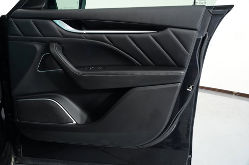 Used 2022 Maserati Levante GT image 47
