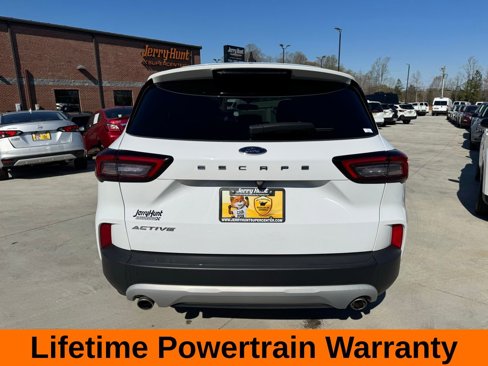 Used 2023 Ford Escape Active image 7
