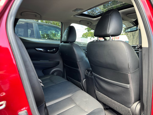 Used 2019 Nissan Rogue Sport SL w/ Premium Package image 31