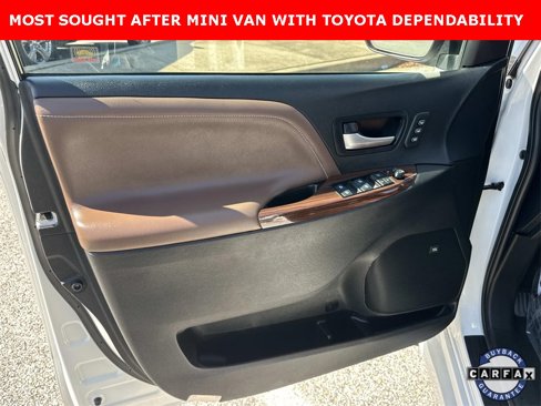 Used 2018 Toyota Sienna XLE Premium image 20