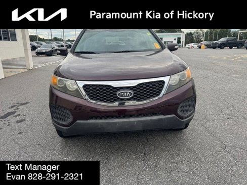 Used 2011 Kia Sorento LX image 4