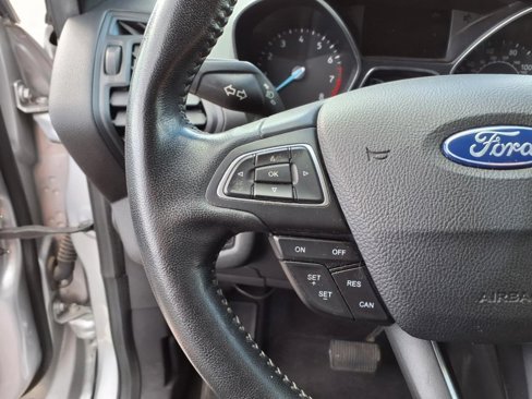 Used 2019 Ford Escape SE image 21