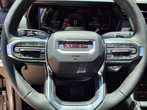 New 2026 GMC Terrain Elevation w/ Elevation Premium Package image 17