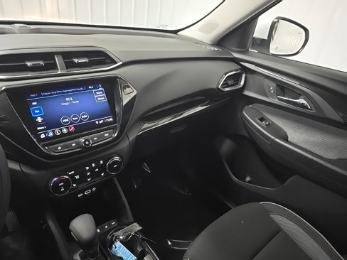 Used 2023 Chevrolet TrailBlazer LT w/ Convenience Package image 25