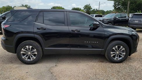 New 2026 Chevrolet Equinox LT image 9