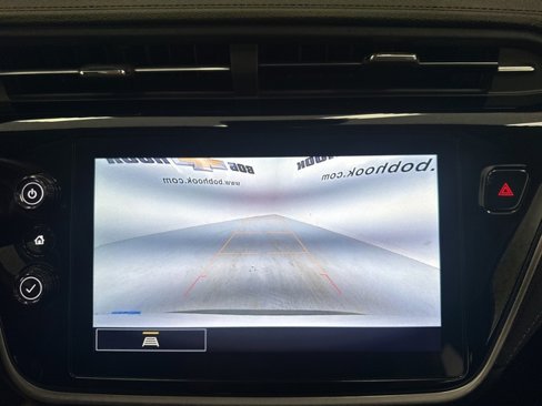 Used 2022 Chevrolet Bolt EUV LT w/ Driver Confidence Package image 16